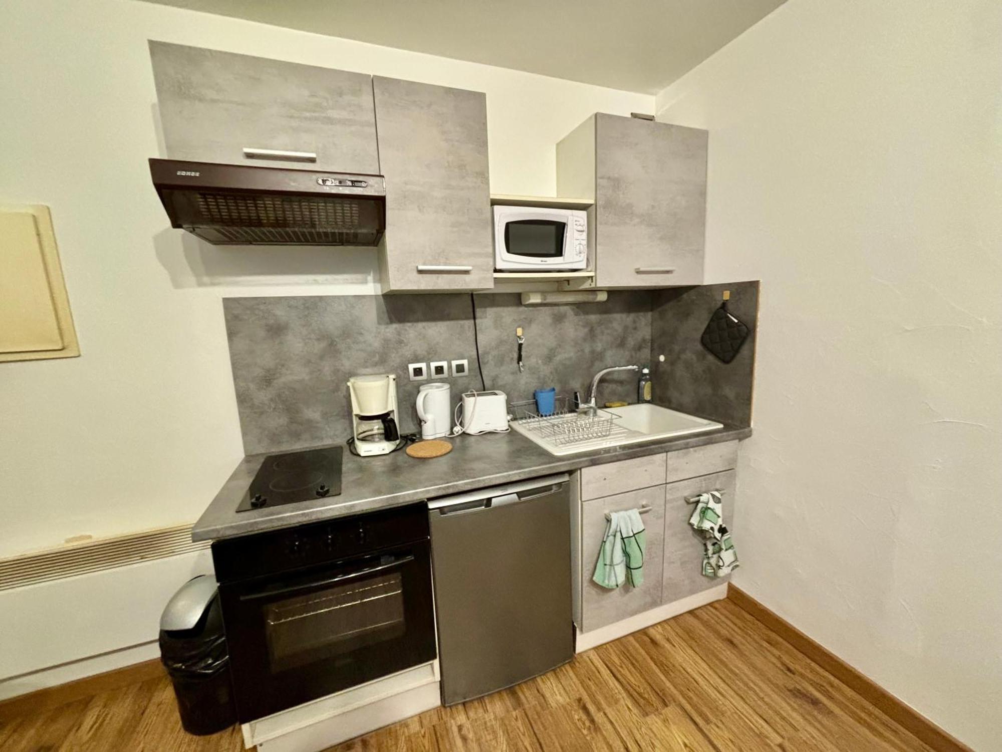 Studio - Baignoire - Pret De Vtt - Lave Linge Le Puy-en-Velay 외부 사진